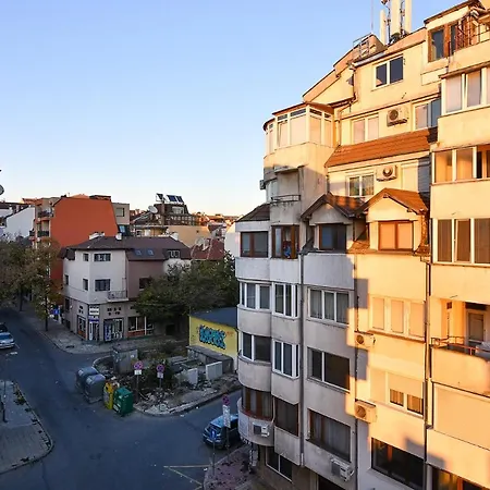 3br With Parking Nearby Opera Apartament *