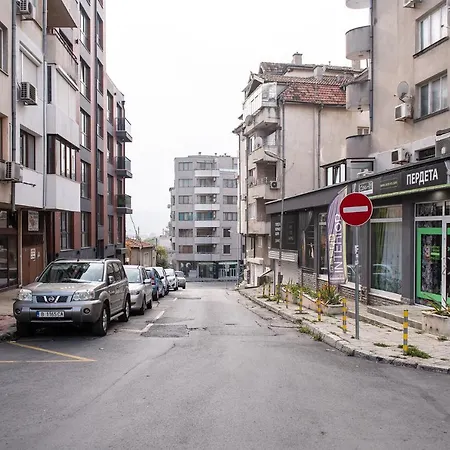 Апартаменты 3br With Parking Nearby Opera